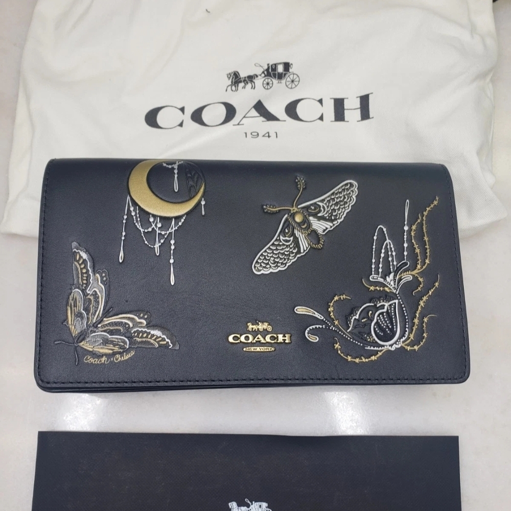 ISO Coach Chelsea Champlain Wallet Do Not Buy